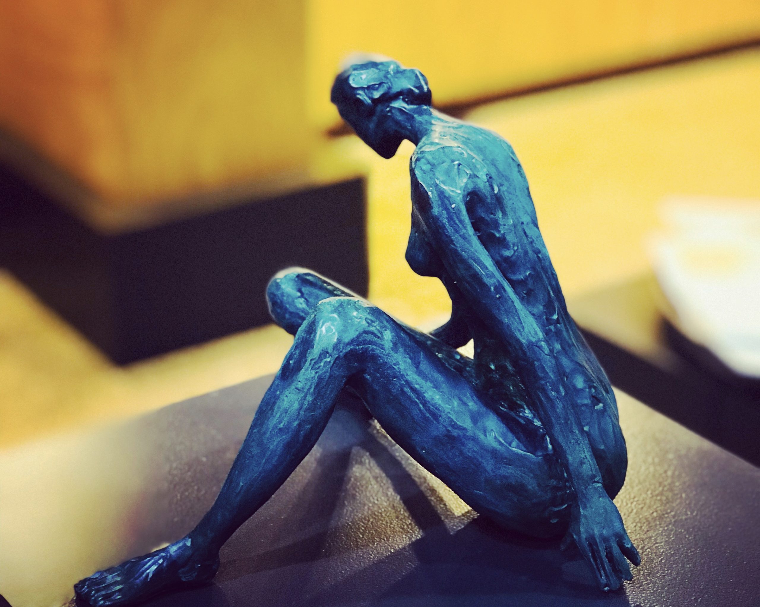 Seated Lady Bronze